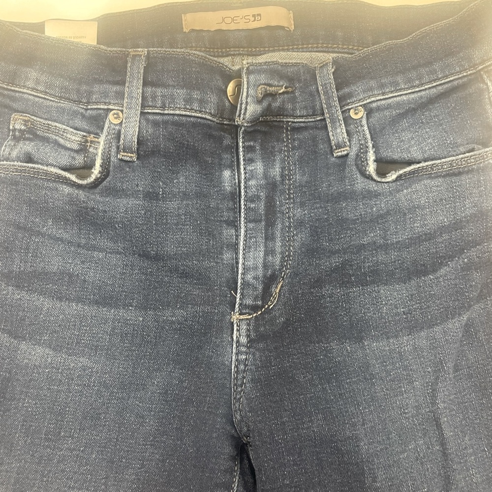 Joe's high rise skinny jeans. Size 25/27" inseam.
